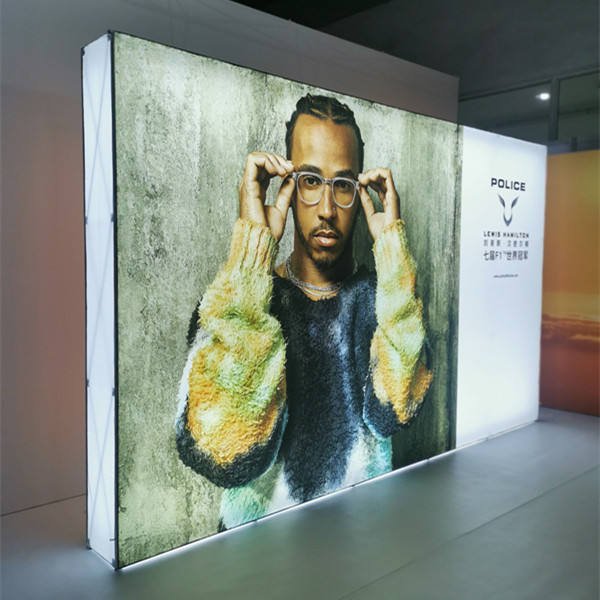 Pop Up Light Box