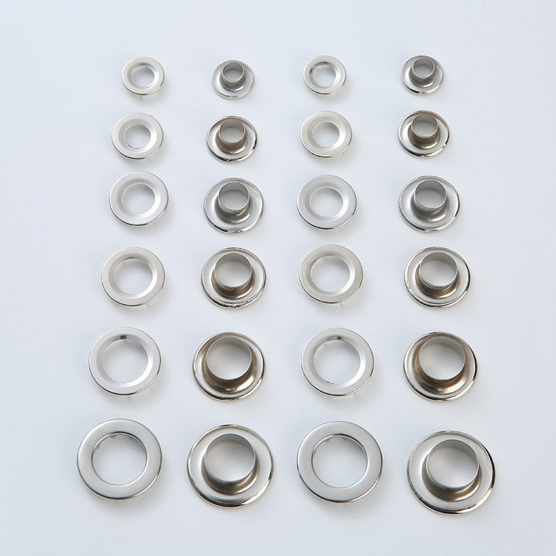 Grommet